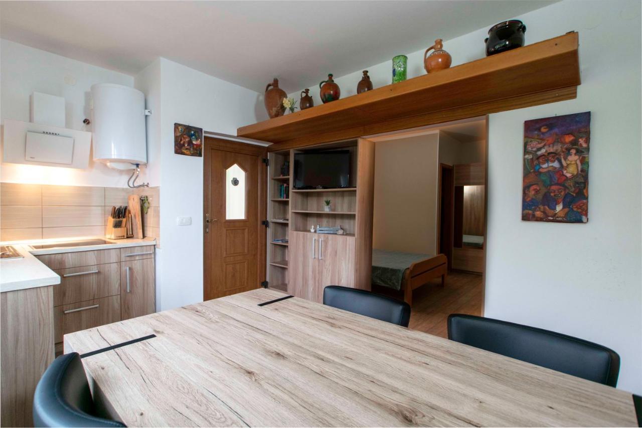 Apartmaji Pri Bosi Nogi Izola Esterno foto